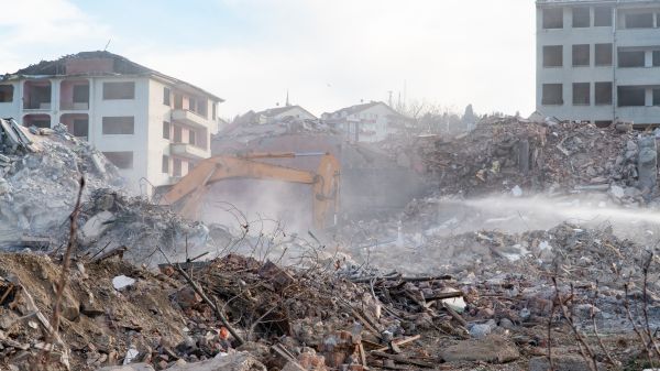 Apartment Demolition in Roanoke